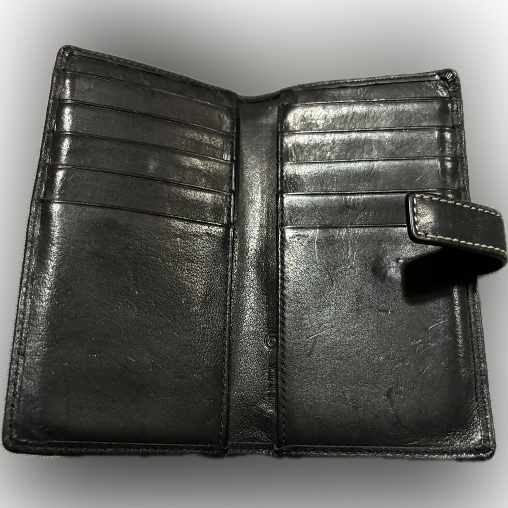 Coach Wallet - Picture 3 of 3